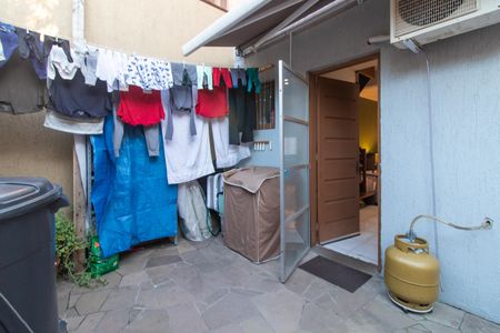 Casa à venda com 109m², 2 quartos e 2 vagasQuintal