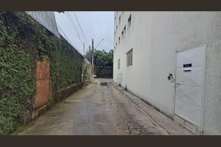 Apartamento para alugar com 36m², 2 quartos e sem vaga Apartamento para alugar com 36m², 2 quartos e sem vagaFachada
