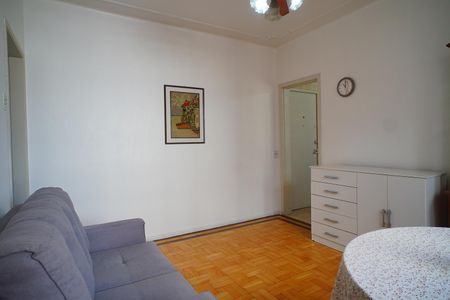 Apartamento para alugar com 74m², 2 quartos e sem vaga Apartamento para alugar com 74m², 2 quartos e sem vagaSala