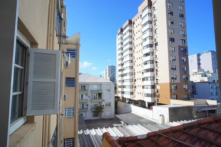 Apartamento para alugar com 74m², 2 quartos e sem vagaQuarto 1_Vista 