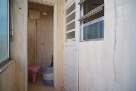 Apartamento para alugar com 74m², 2 quartos e sem vaga Apartamento para alugar com 74m², 2 quartos e sem vagaÁrea de Serviço