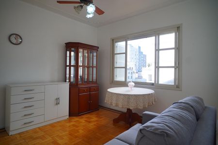 Apartamento para alugar com 74m², 2 quartos e sem vaga Apartamento para alugar com 74m², 2 quartos e sem vagaSala