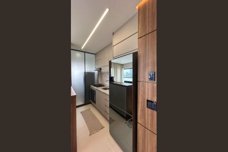 Apartamento para alugar com 79m², 1 quarto e 2 vagas Apartamento para alugar com 79m², 1 quarto e 2 vagasCozinha e Área de serviço