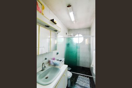 Casa à venda com 270m², 2 quartos e 3 vagasBanheiro do Quarto 1