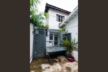 Casa à venda com 270m², 2 quartos e 3 vagasEdícula 