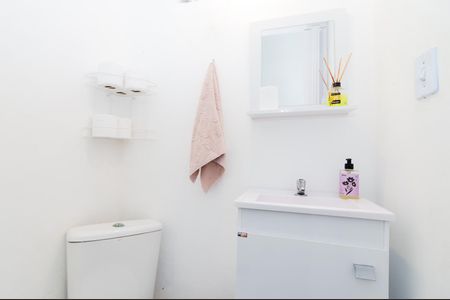 Casa à venda com 270m², 2 quartos e 3 vagasLavabo 