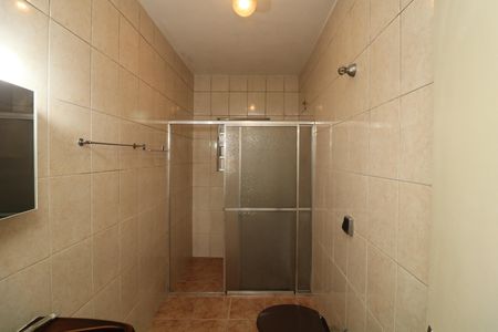 Casa para alugar com 135m², 2 quartos e 1 vagaBanheiro 2