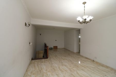 Casa para alugar com 135m², 2 quartos e 1 vagaSala