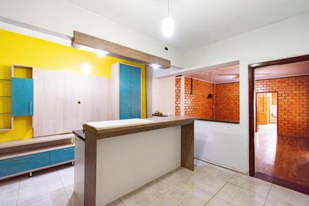 Casa para alugar com 200m², 3 quartos e 3 vagas