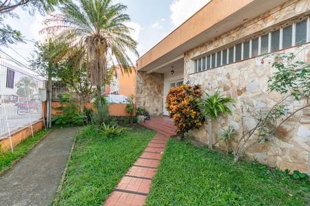 Casa para alugar com 200m², 3 quartos e 3 vagas