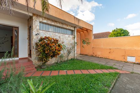 Casa para alugar com 200m², 3 quartos e 3 vagas