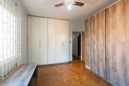 Casa para alugar com 200m², 3 quartos e 3 vagas