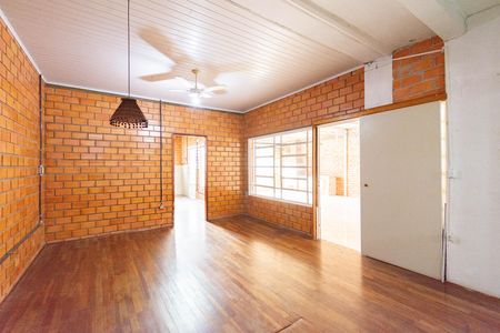Casa para alugar com 200m², 3 quartos e 3 vagas