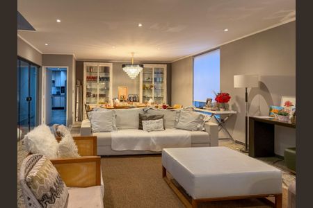 Casa de condomínio à venda com 458m², 4 quartos e 4 vagasFoto 30