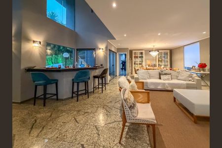 Casa de condomínio à venda com 458m², 4 quartos e 4 vagasFoto 29