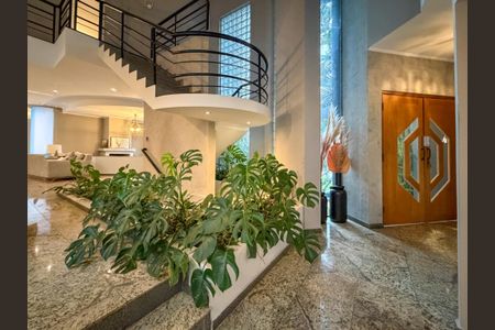 Casa de condomínio à venda com 458m², 4 quartos e 4 vagasFoto 03