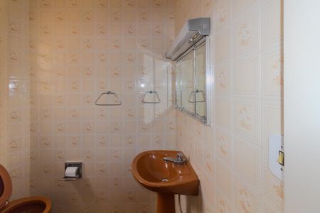 Casa à venda com 130m², 3 quartos e sem vagaBanheiro