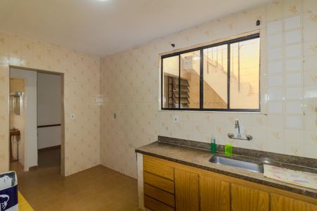 Casa à venda com 130m², 3 quartos e sem vagaCozinha