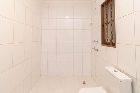 Casa para alugar com 290m², 3 quartos e 2 vagas Casa para alugar com 290m², 3 quartos e 2 vagasBanheiro