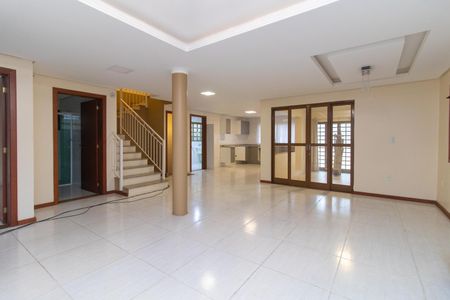 Sala de casa para alugar com 3 quartos, 290m² em Ipanema, Porto Alegre