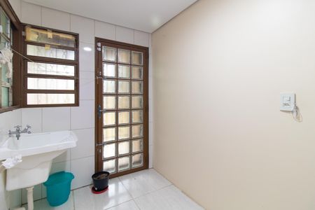 Casa para alugar com 290m², 3 quartos e 2 vagas Casa para alugar com 290m², 3 quartos e 2 vagasÁrea de Serviço