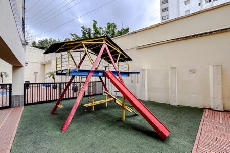 Apartamento para alugar com 88m², 3 quartos e 1 vaga Apartamento para alugar com 88m², 3 quartos e 1 vagaÁrea comum - Playground