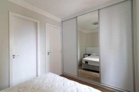 Apartamento para alugar com 74m², 2 quartos e 2 vagasSuite