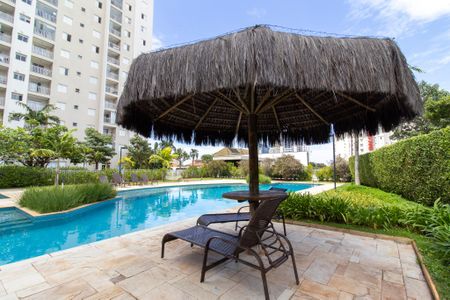 Apartamento para alugar com 74m², 2 quartos e 2 vagasÁrea comum - Piscina