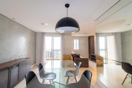 Apartamento para alugar com 74m², 2 quartos e 2 vagasSala
