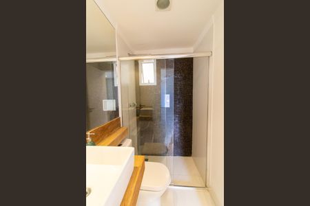 Apartamento para alugar com 74m², 2 quartos e 2 vagasBanheiro