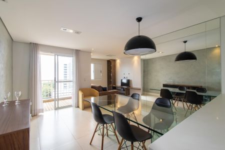 Apartamento para alugar com 74m², 2 quartos e 2 vagasSala