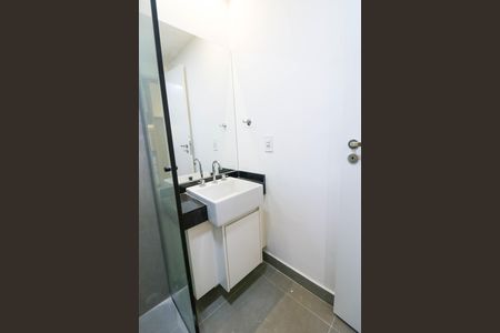 Banheiro de kitnet/studio para alugar com 1 quarto, 25m² em Brooklin, São Paulo