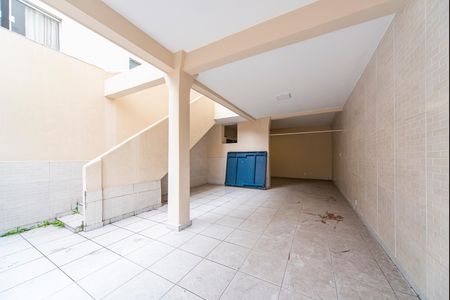 Casa à venda com 299m², 3 quartos e 2 vagas Casa à venda com 299m², 3 quartos e 2 vagasQuintal e Área Gourmet