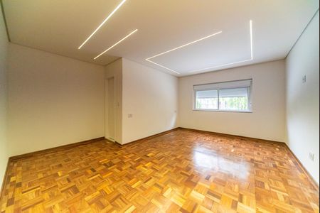 Casa à venda com 299m², 3 quartos e 2 vagas Casa à venda com 299m², 3 quartos e 2 vagasQuarto 3