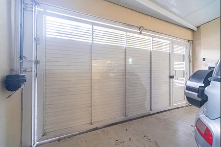 Casa à venda com 299m², 3 quartos e 2 vagas Casa à venda com 299m², 3 quartos e 2 vagasGaragem