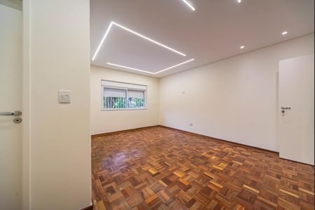 Casa à venda com 299m², 3 quartos e 2 vagas Casa à venda com 299m², 3 quartos e 2 vagasQuarto 3