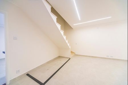 Casa à venda com 299m², 3 quartos e 2 vagas Casa à venda com 299m², 3 quartos e 2 vagasSala