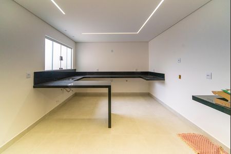 Casa à venda com 299m², 3 quartos e 2 vagas Casa à venda com 299m², 3 quartos e 2 vagasCozinha