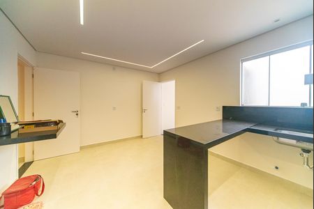 Casa à venda com 299m², 3 quartos e 2 vagas Casa à venda com 299m², 3 quartos e 2 vagasCozinha