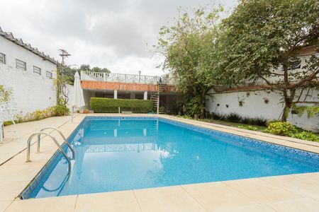 Casa à venda com 680m², 3 quartos e 5 vagasPiscina