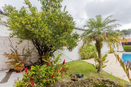 Casa à venda com 680m², 3 quartos e 5 vagasQuintal