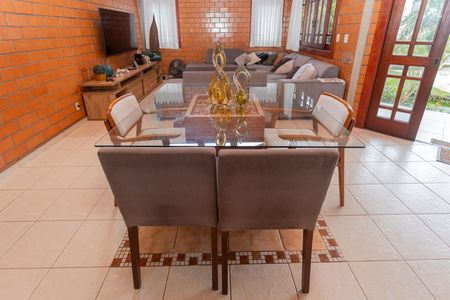 Casa à venda com 680m², 3 quartos e 5 vagasCopa