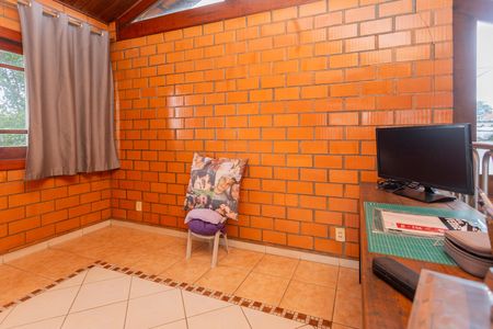 Casa à venda com 680m², 3 quartos e 5 vagasEscritório