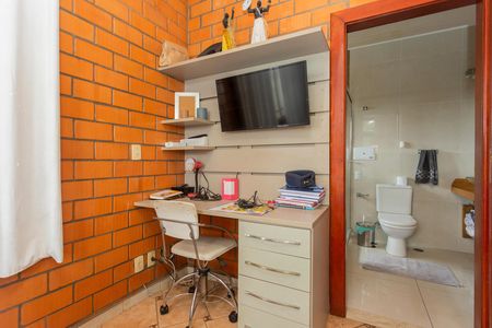 Casa à venda com 680m², 3 quartos e 5 vagasSuíte