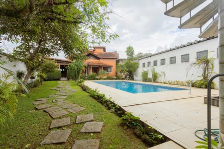Casa à venda com 680m², 3 quartos e 5 vagasQuintal