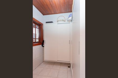 Casa à venda com 680m², 3 quartos e 5 vagasDespensa