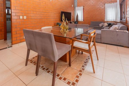 Casa à venda com 680m², 3 quartos e 5 vagasCopa