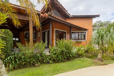 Casa à venda com 680m², 3 quartos e 5 vagasQuintal