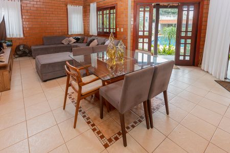 Casa à venda com 680m², 3 quartos e 5 vagasCopa