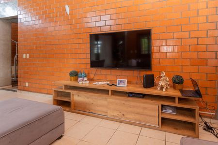Sala de casa à venda com 3 quartos, 680m² em Jardim Primavera, São Paulo